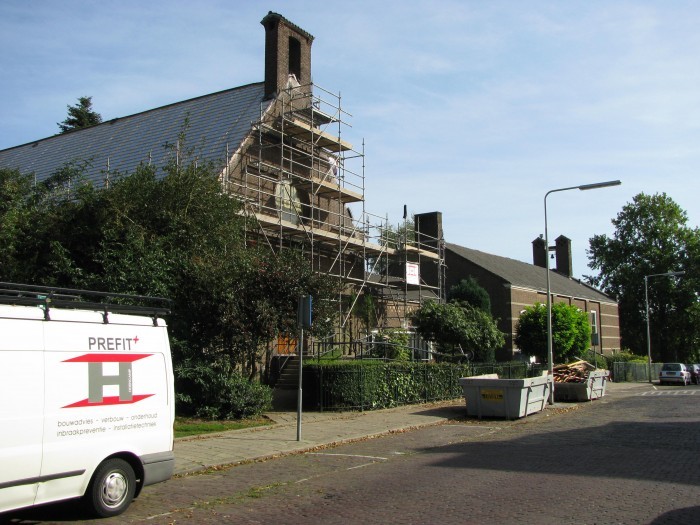 Prefit heeft het gevelmetselwerk voorzien van nieuw nieuw voegwerk